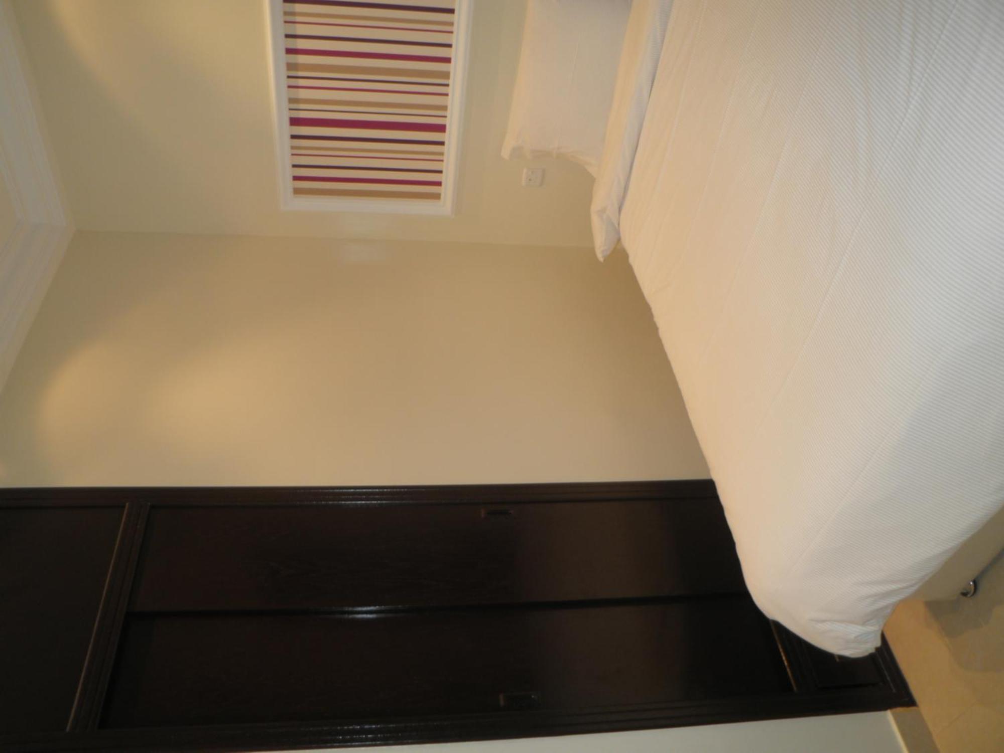 Marina Royal Hotel Suites Kuwait City Exterior photo