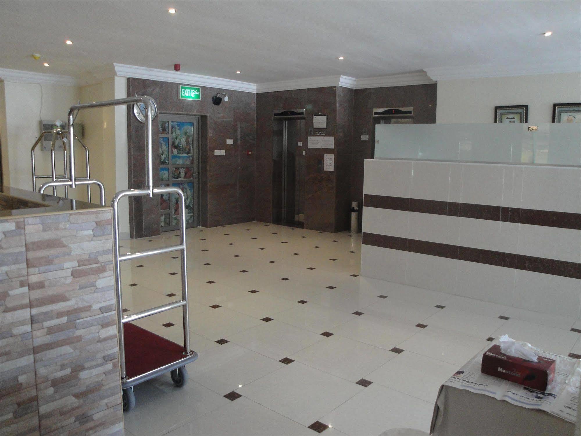 Marina Royal Hotel Suites Kuwait City Exterior photo